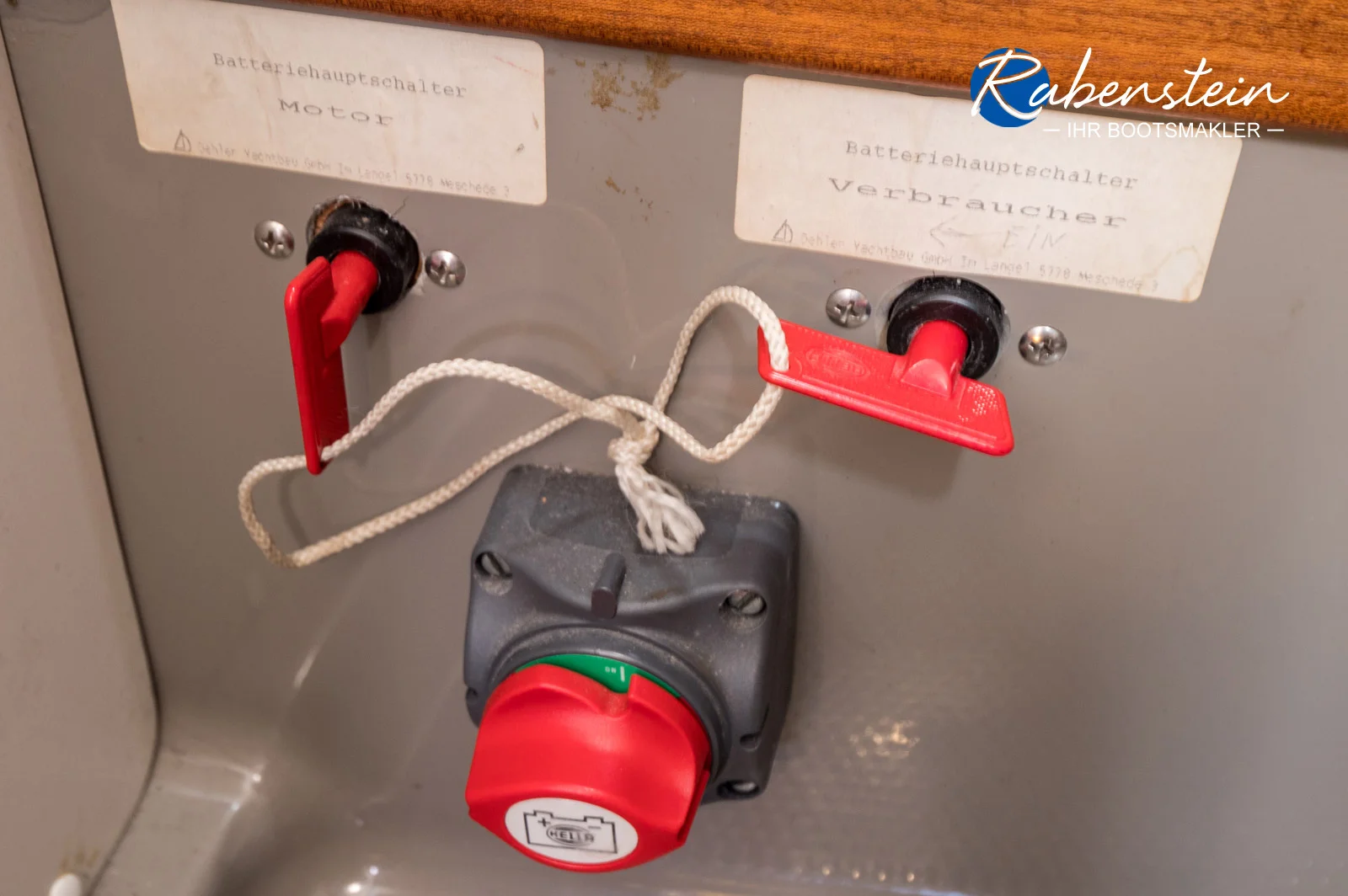 Dehler-28-Hauptschalter