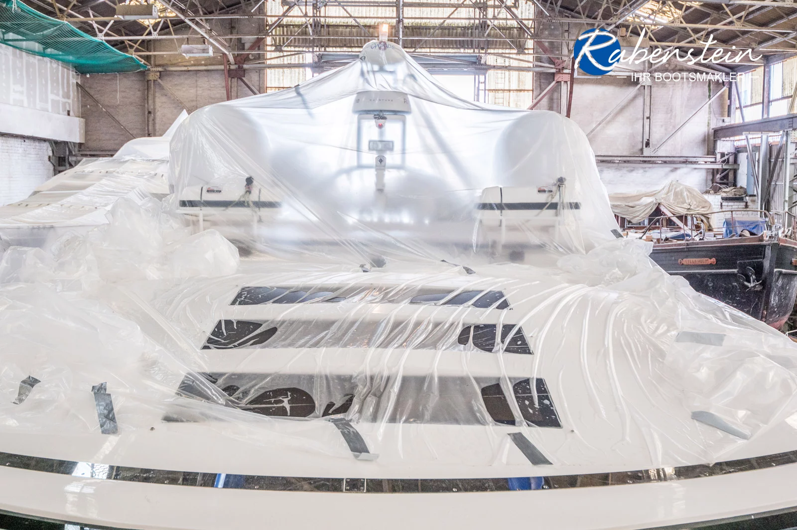 Sunseeker-72-schiebedach