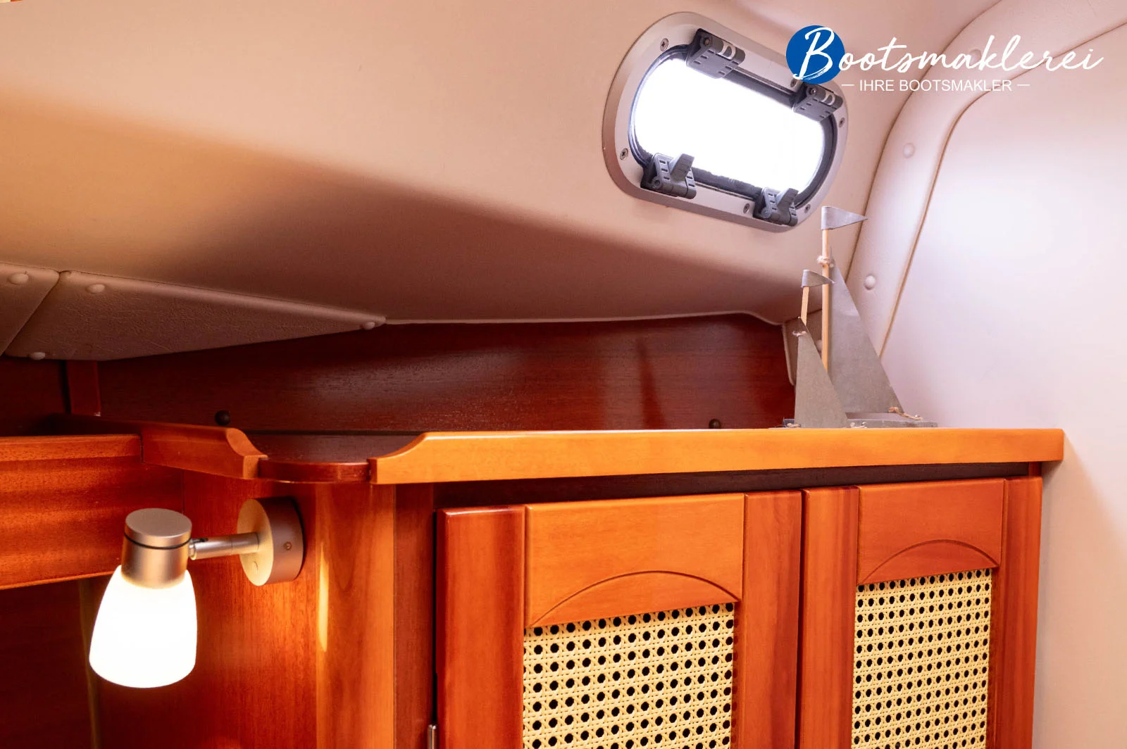 Hanse-371-Bugkabine-1